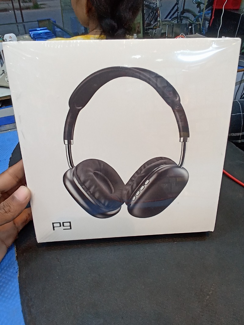 P9 Wireless Headphones