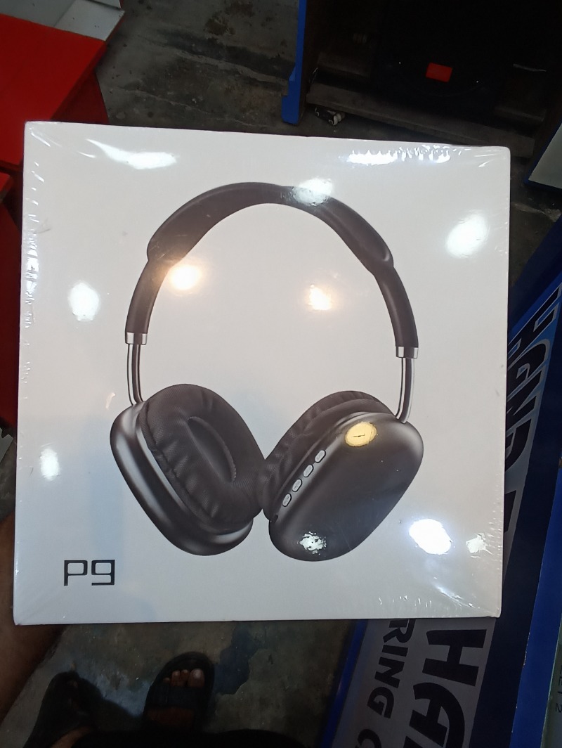 P9 Wireless Headphones